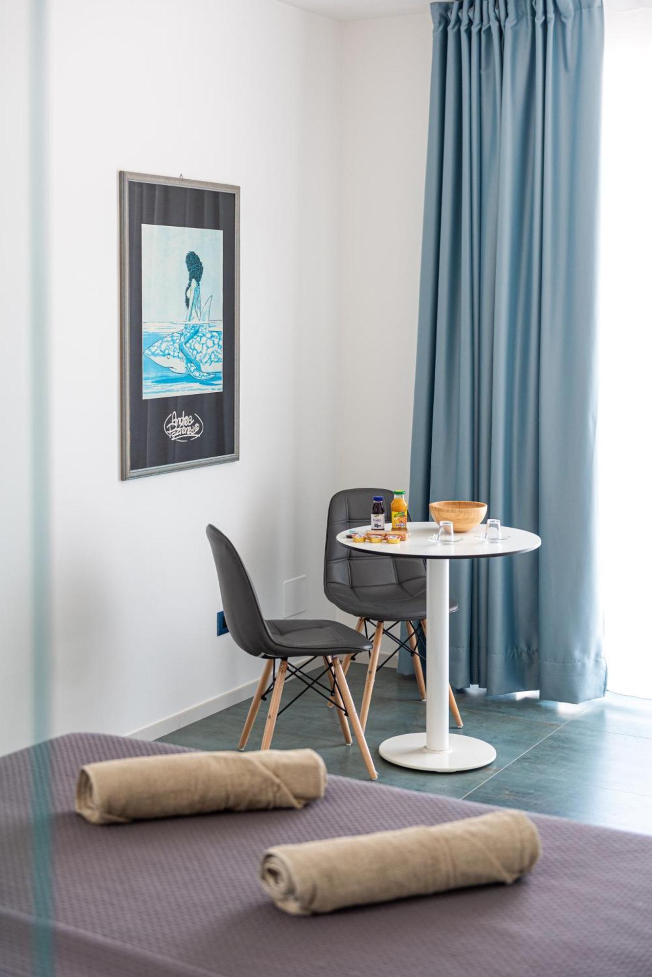 Marina Bay Beach Suites Peschici Exteriér fotografie